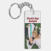 夫の写真（バーガンディ色のテキスト付き） キーホルダー (正面左)