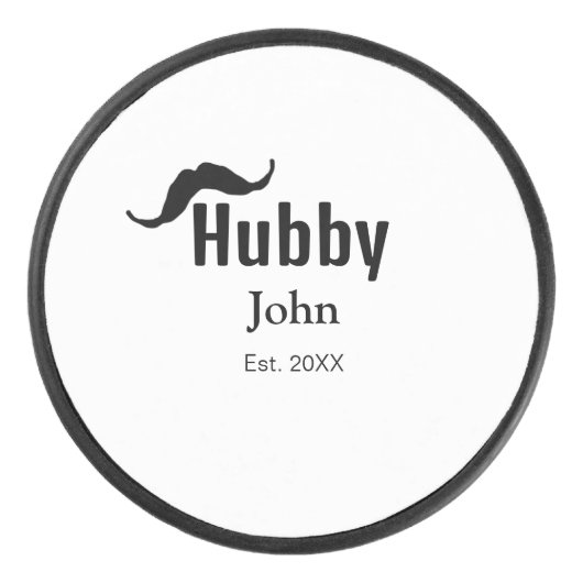 夫の夫の名前を追加する日付年の口ひげシンプルの アイスホッケーパック (正面)