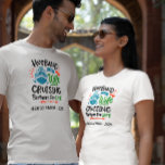 夫の妻クルージングパートナハネムーン Tシャツ<br><div class="desc">このデザインはパーソナライズされた、写真や文字を変更して提供される領域にあってもよい。またカスタマイズは、このテンプレートをカスタマイズしクリックて、を選択してさらに背景の色を削除または変更したり、文字を追加したり、文字の色またはスタイルを変更したり、文字のみのデザインの画像を削除したりすることで可能です。このもし商品はデザインを別の商品に移すオプションがあり、必要に応じてデザインを調整しもして下さい。colorflowcreations@gmail.comで連絡は、このデザインを別の製品で使用するもしか、サポートが必要な場合は、ページの上部にあるチャットオプションを使用する。www.facebook.com/colorflowcreations、www.instagram.com/colorflowcreations、www.twitter.com/colorflowart、後を追およびwww.pinterest.com/colorflowcreationsで自分のデザインや自分の情報を見る。</div>