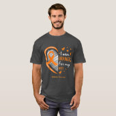 夫の男性I衣服オレンジで妻のAWA白血病 Tシャツ (正面フル)