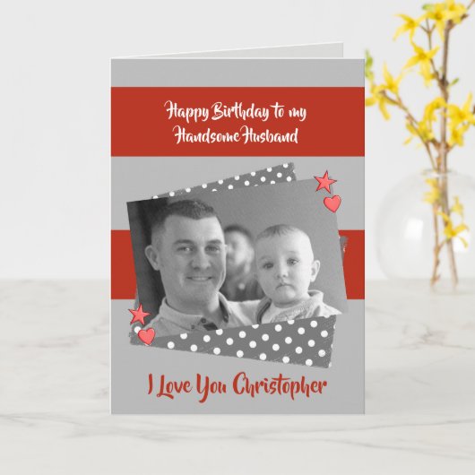 夫の赤男性へと灰色の誕生日の写真の挨拶 カード (黄色い花)