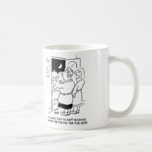夫はパブのクイズから遅く戻る コーヒーマグカップ