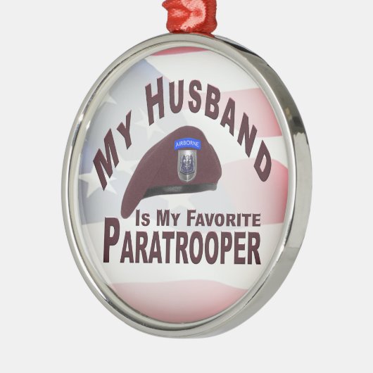 夫は私の82お気に入りの番目の空挺隊員である メタルオーナメント (左)