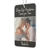 夫やボーイフレンドに安全な贈り物を送る カーエアーフレッシュナー (左)