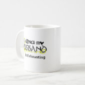 夫を育てるのは妻おもしろいのことわざ コーヒーマグカップ (正面左)