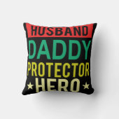 夫ダディープロテクターヒーローファーザーデーおもしろいGIF クッション (裏面)