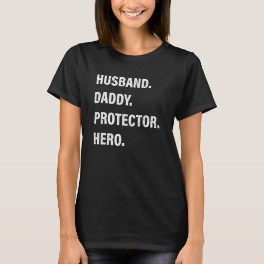 夫ダディープロテクターヒーローメンおもしろいズD Tシャツ (正面)
