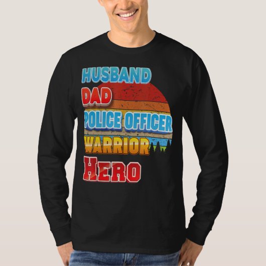 夫パパ警察官の戦士の英雄の父の日 Tシャツ (正面)