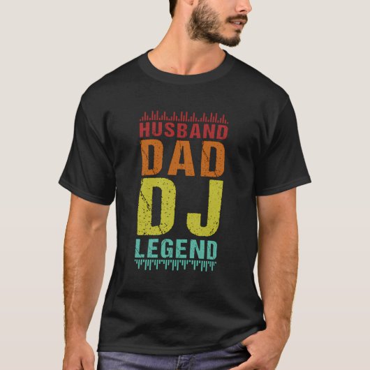 夫パパDjレジェンドダディーパパ Tシャツ (正面)
