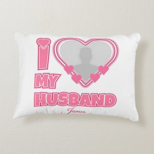 夫パーソナライズされたが大好き – 写真と名前の追加 アクセントクッション (裏面)