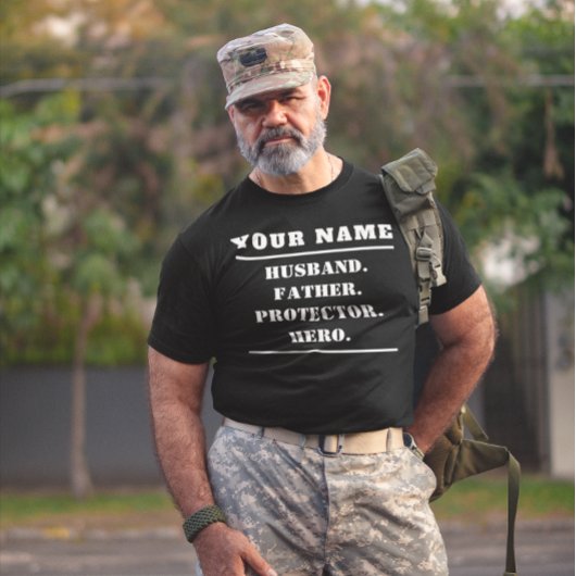夫パーソナライズされた父プロテクターヒーロー Tシャツ