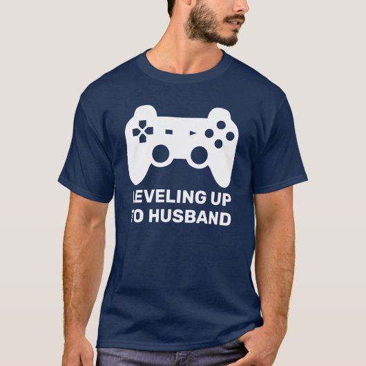 夫レベル | 面白い結婚式ゲーマー Tシャツ (正面)