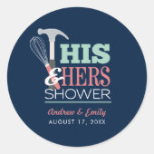 夫婦のためのハンマーと泡立て器の便利なカップルシャワーステッカー ラウンドシール (正面)