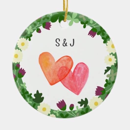 夫婦の初めてのクリスマスが贈り物を一緒に セラミックオーナメント (正面)