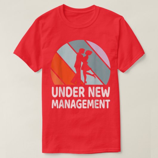 夫婦踊り結婚が新婚の下 Tシャツ (デザイン正面)