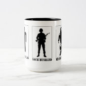 夫…あなたの夫…私の夫のコーヒーc ツートーンマグカップ (中央)