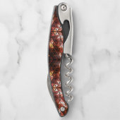 奇妙な形状を生成する赤い三角形の繰り返し ソムリエナイフ (裏面)