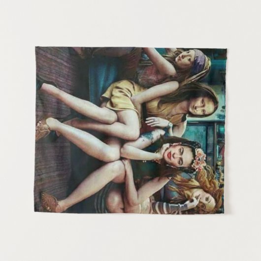 女おもしろいの子の友達の分隊とモナ・リサ  タペストリー (正面(横))