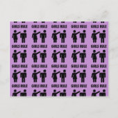 女おもしろいの子は紫の女の子パワーフェミニストギフト ポストカード (正面)