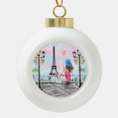 女かわいらしとピンクのハートバルーン – 私はパリが大好き セラミックボールオーナメント (正面)