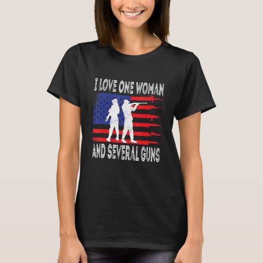 女が一人と銃が大好き Tシャツ (正面)