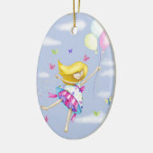 女のかわいらし子の気球の妖精の贈り物のファンシー飛行 セラミックオーナメント (左)