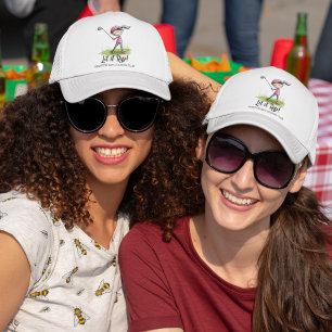 女のゴルファーは「裂け裂け！」 おもしろい キャップ