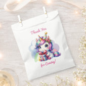 女のパーソナライズされた子の誕生日ユニコーンをテーマにした フェイバーバッグ (クリップ留めされた状態)