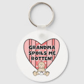 女の子おばあちゃんが私を甘やかす キーホルダー (正面)