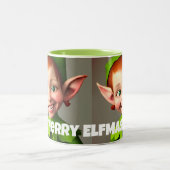 女の子おもしろい小妖精や小人メリークリスマスマグ ツートーンマグカップ (中央)