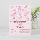 女の子かわいいおもしろい牛ピンクの漫画第2誕生日 招待状 (スタンド正面)