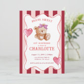 女の子かわいいピンクの水色クマベビー1st誕生日 招待状 (スタンド正面)