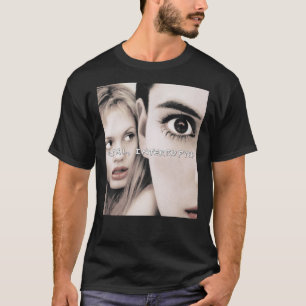 女の子がエッセンシャルTシャツを中断 Tシャツ