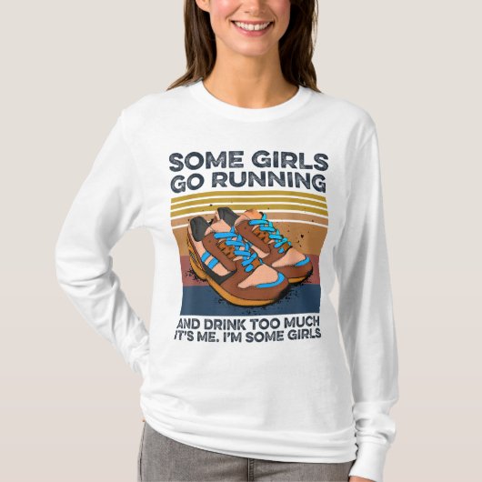 女の子がランニング飲み過ぎるおもしろい Tシャツ (正面)