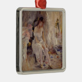 女の子が彼女のストッキングを着て(Berthe Morisot) メタルオーナメント (右)
