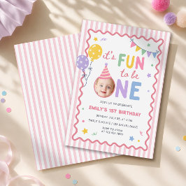女の子が1歳になって楽しい ピンクのかわいい1歳の誕生日 招待状