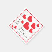 女の子だ！ – かわいい赤いハートカスタムの赤ちゃんシャワー スタンダードカクテルナプキン (角)