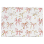 女の子っぽい ほっぺ色ピンクのリボン ベビーシャワー ラージペーパーバッグ (裏面)