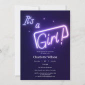 女の子です！ 紫のネオンテキストベイビーシャワー 招待状 (正面)