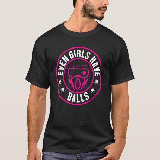 女の子でもボールのペイントボールがある Tシャツ (正面)