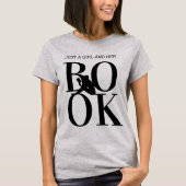 女の子と彼女の本のグラフィックティーは女性用 Tシャツ (正面)