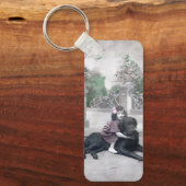 女の子と彼女の犬 キーホルダー (正面)