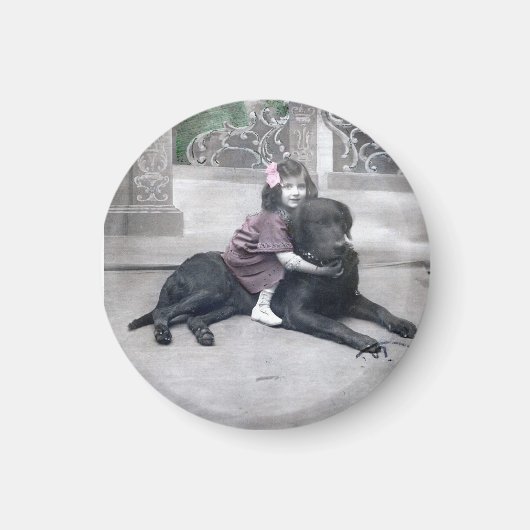 女の子と彼女の犬 マグネット (正面)