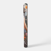 女の子と花でいっぱいのiPhone 15ケース iPhone 15ケース (左側面)