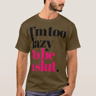 女の子のことわざになるにはいけな怠惰すぎる Tシャツ