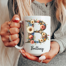 女の子のためのカスタム ワイルドフラワーイニシャルモノグラムマグ