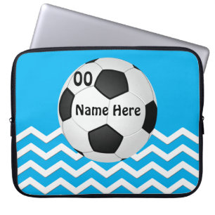 女の子のためのパーソナライズなシェブロンのサッカーのラップトップの ラップトップスリーブ