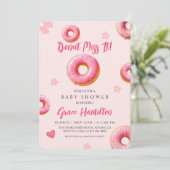 女の子のためのピンクドーナツ赤ちゃんシャワー招待状 招待状 (スタンド正面)