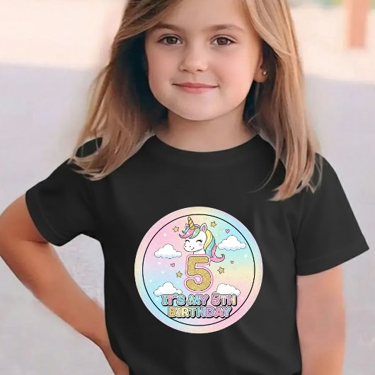 女の子のためのレインボーユニコーン5歳の誕生日Tシャツ Tシャツ