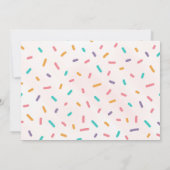 女の子のための振りかけられたドーナツTWO甘い誕生日パーティー 招待状 (裏面)